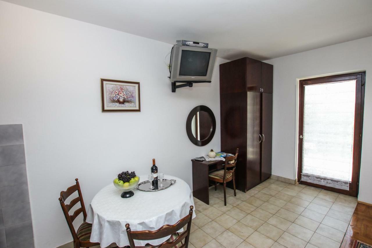 Apartmani Janja Poreč Extérieur photo